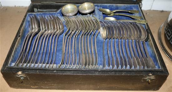 Part canteen of silver plated cutlery